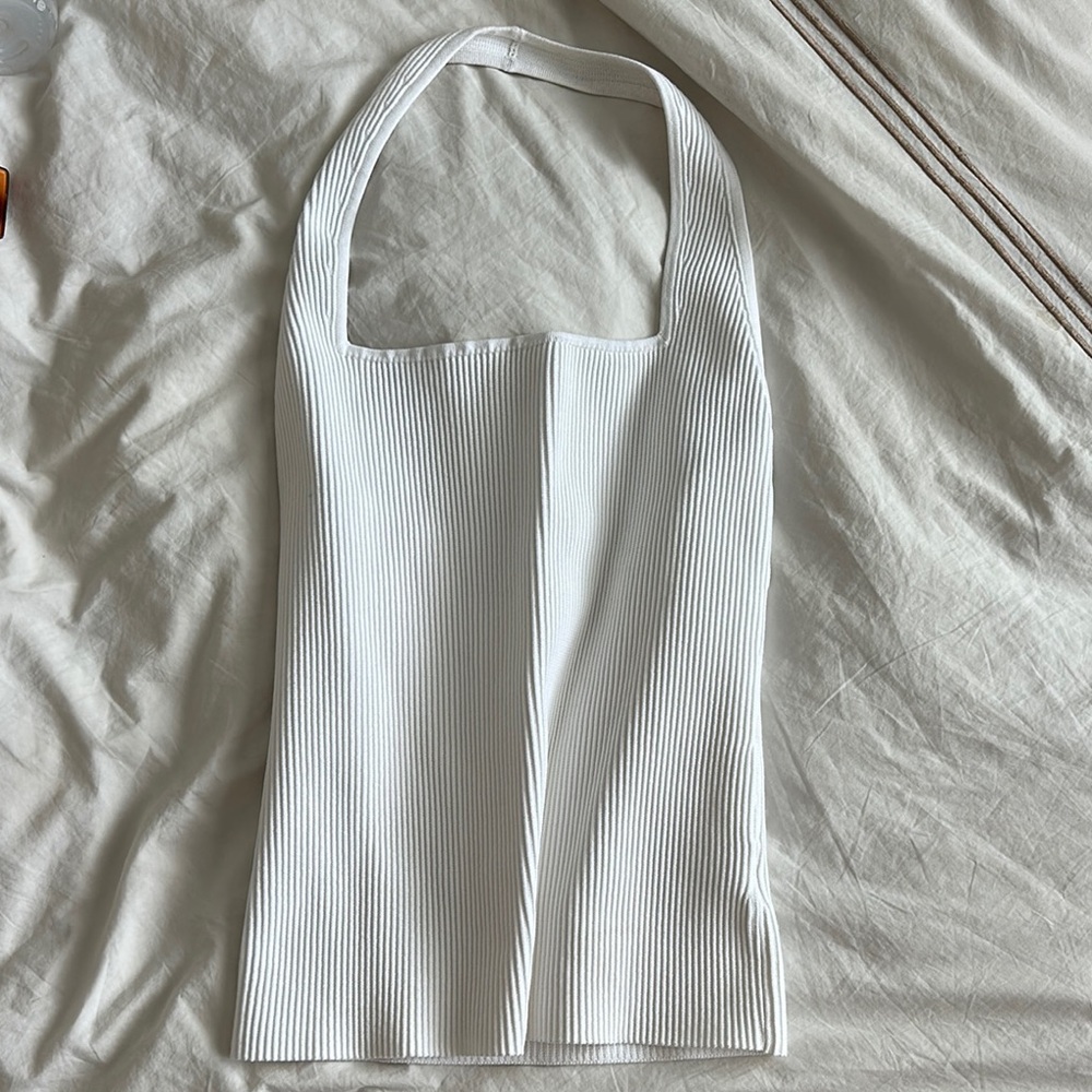 Aritzia Babaton White Sculpt Knit Halter Top